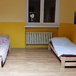 Niedostrzegalny Hostel